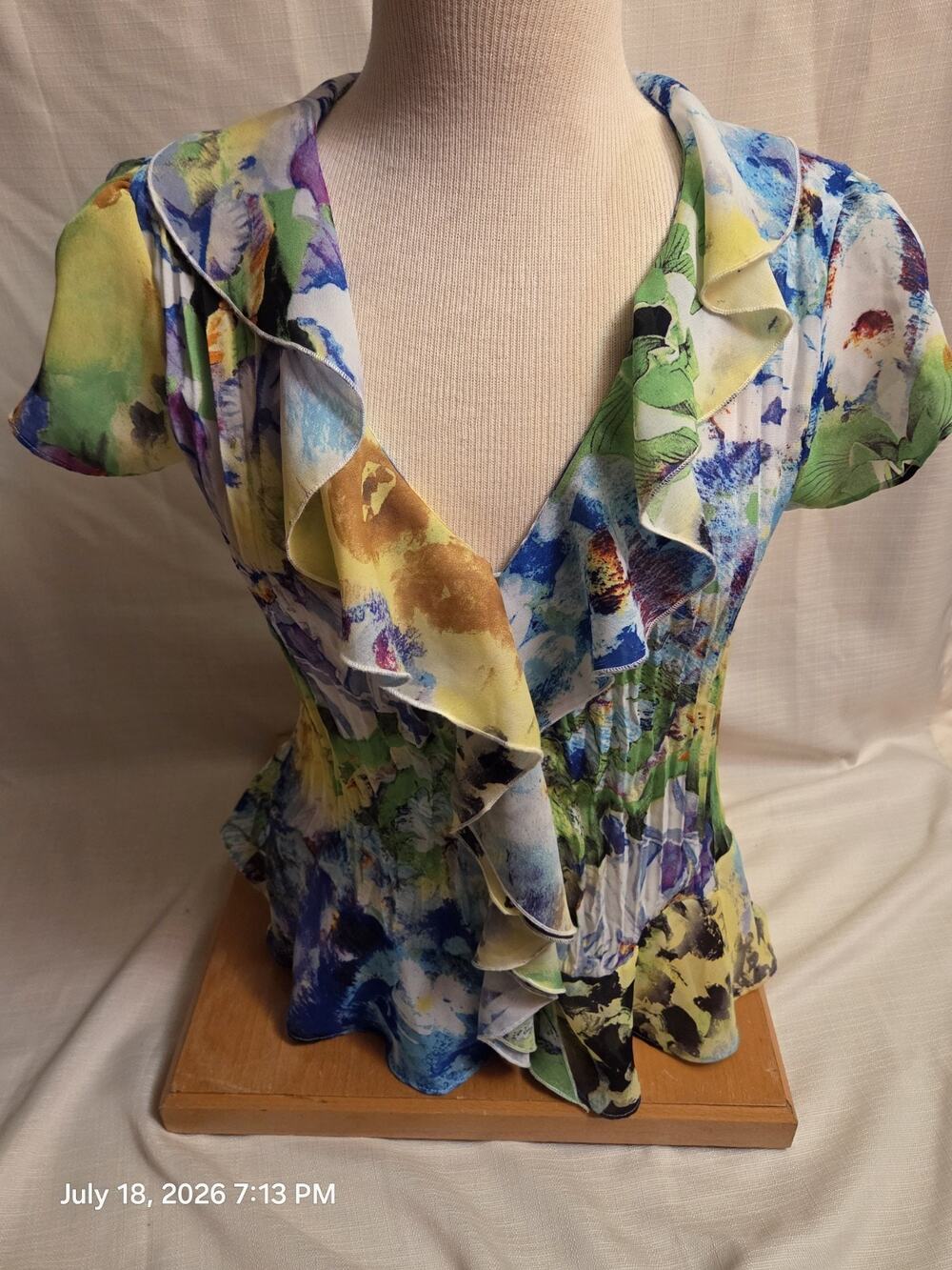 Allison Taylor Women’s S Multicolor Floral V-Neck Short Sleeve Chiffon Ruffle